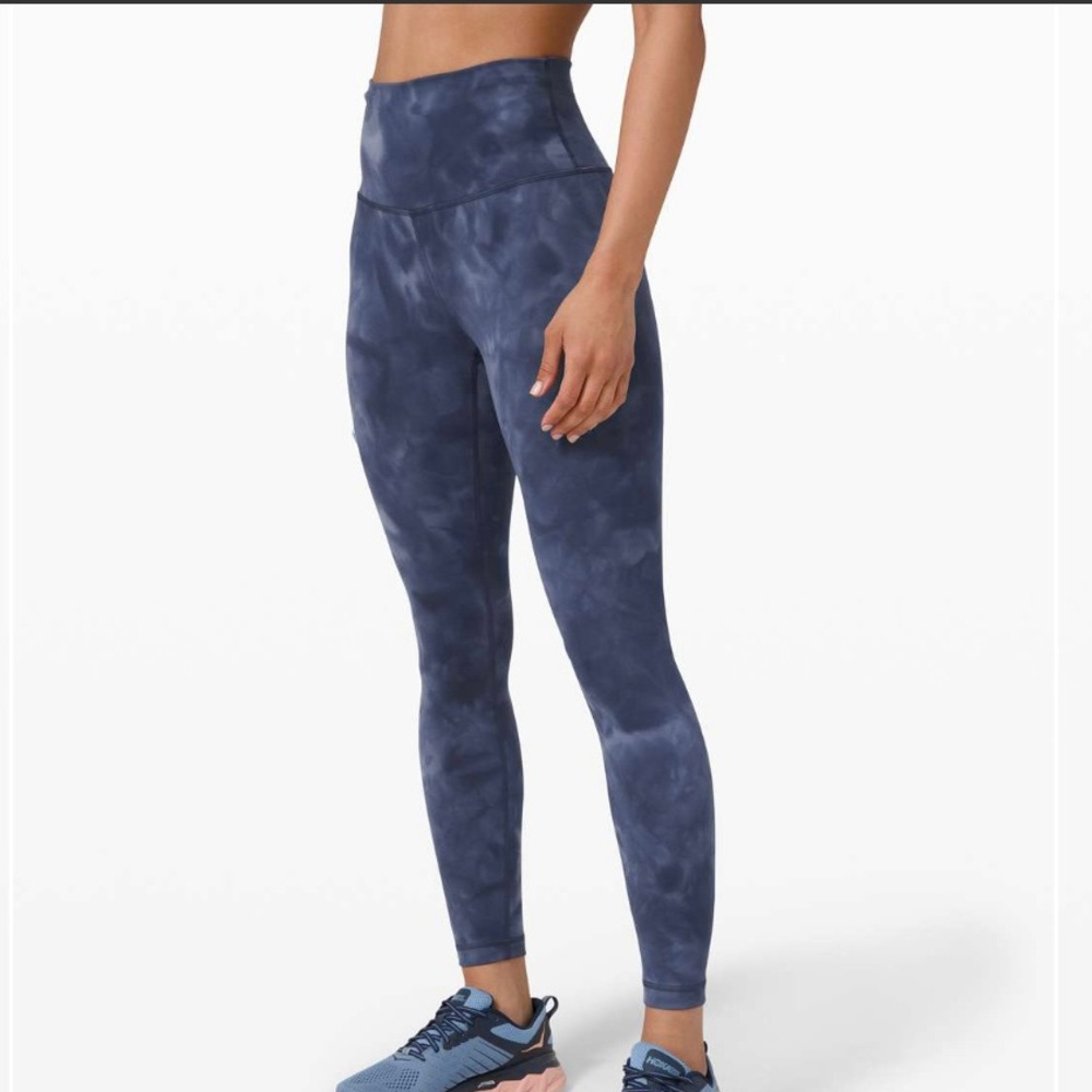 Lululemon Wunder Train 25” Diamond Dye Naval Blue Size 2